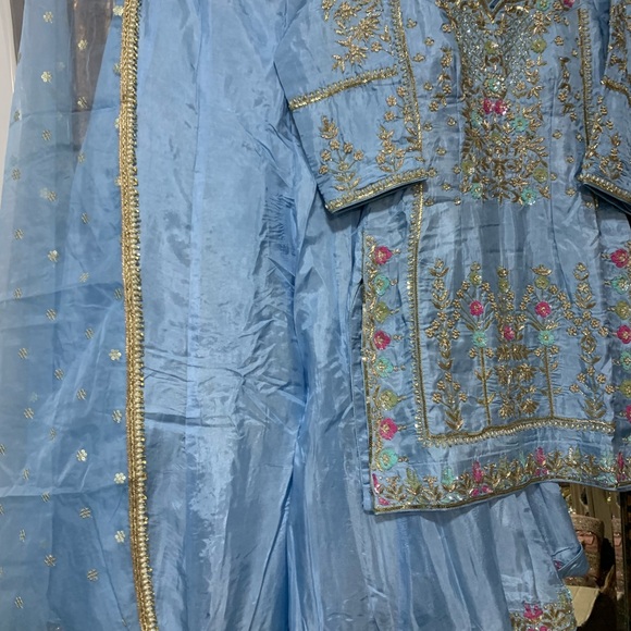 Hand work Sharara suit - Picture 6 of 6